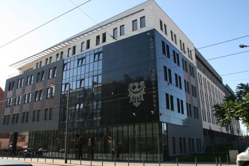 Zdjęcie siedziby Starostwa Powiatowego we Wrocławiu